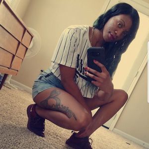 Meet your Posher, Frauntashia